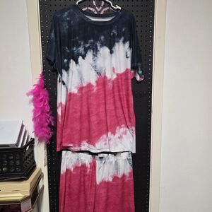 SHEIN Tie-Dye Loungewear Set